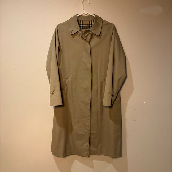 Vintage Burberry Trench Coat British Made in England - 10 Long, Beige Tan - Picture 1 of 16
